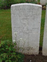 Etaples Military Cemetery - Palmer, J