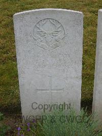 Etaples Military Cemetery - Pannett, Francis Edward