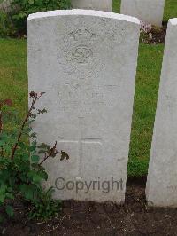 Etaples Military Cemetery - Parfitt, Frederick