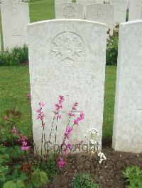 Etaples Military Cemetery - Parker, Edwin