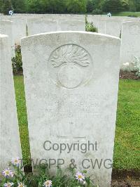 Etaples Military Cemetery - Parker, Walter Herbert Charles
