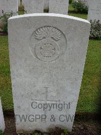 Etaples Military Cemetery - Parry, D