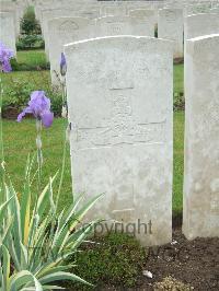 Etaples Military Cemetery - Parsons, Frank German