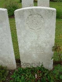 Etaples Military Cemetery - Parsons, G R
