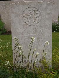 Etaples Military Cemetery - Pashley, G