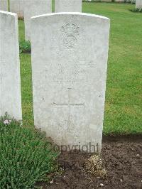 Etaples Military Cemetery - Paterson, W