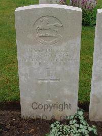 Etaples Military Cemetery - Patterson, James