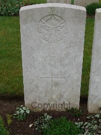 Etaples Military Cemetery - Payne, Harry Archibald