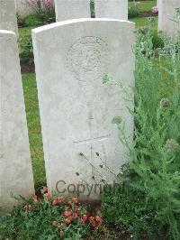 Etaples Military Cemetery - Pearson, Charles
