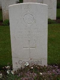 Etaples Military Cemetery - Pearson, Percy