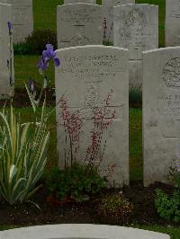Etaples Military Cemetery - Penning, Arthur William