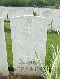 Etaples Military Cemetery - Penson, Lionel Robert