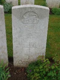 Etaples Military Cemetery - Penswick, Edwin