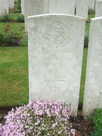Etaples Military Cemetery - Phelps, Harry