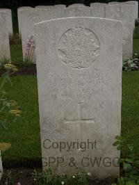 Etaples Military Cemetery - Philipson, Andrew Hornby