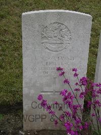 Etaples Military Cemetery - Phillips, A