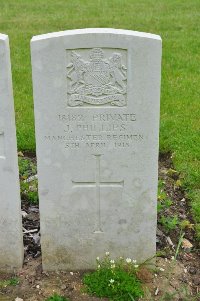 Etaples Military Cemetery - Phillips, J