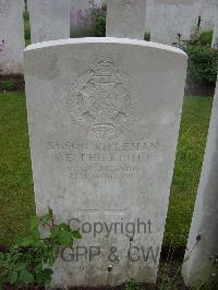 Etaples Military Cemetery - Phillpott, Percy Edward
