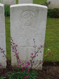 Etaples Military Cemetery - Pickering, Joseph William