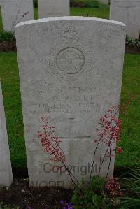 Etaples Military Cemetery - Pickett, Frederick William
