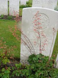 Etaples Military Cemetery - Pickford, H G