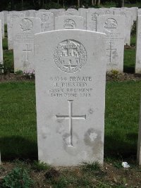 Etaples Military Cemetery - Plested, J