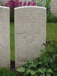 Etaples Military Cemetery - Polkinghorne, Thomas A.