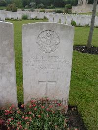 Etaples Military Cemetery - Powney, Frederick William