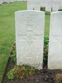 Etaples Military Cemetery - Preece, Charles Edwin