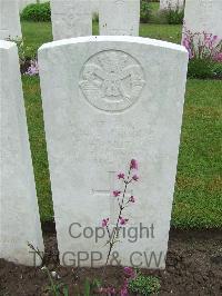 Etaples Military Cemetery - Price, Corbett