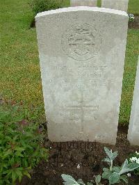 Etaples Military Cemetery - Priest, Alfred George