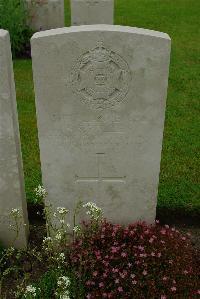 Etaples Military Cemetery - Pullen, S S