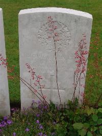 Etaples Military Cemetery - Pyper, Gordon