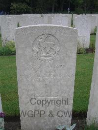 Etaples Military Cemetery - Quick, Albert