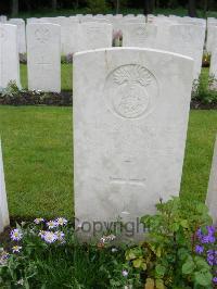 Etaples Military Cemetery - Quinn, C