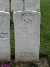Etaples Military Cemetery - Radford, E G