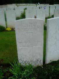 Etaples Military Cemetery - Raitt, James Thomson