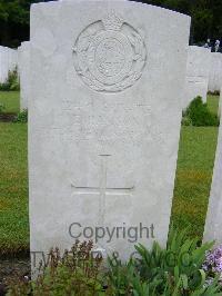 Etaples Military Cemetery - Ramson, E