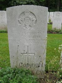 Etaples Military Cemetery - Ratcliffe, John George