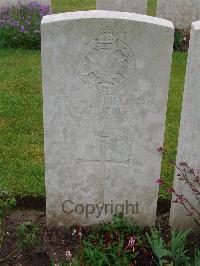 Etaples Military Cemetery - Reader, Reginald Edward