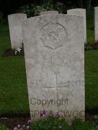 Etaples Military Cemetery - Redfearn, John William