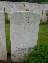 Etaples Military Cemetery - Reeve, Frederick