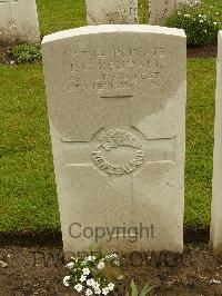 Etaples Military Cemetery - Rendall, Thomas George