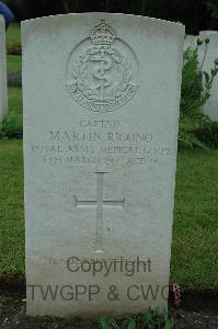 Etaples Military Cemetery - Ricono, Martin