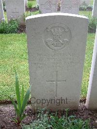 Etaples Military Cemetery - Ridgewell, J C
