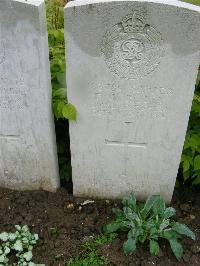 Etaples Military Cemetery - Ridley, Thomas William