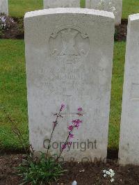 Etaples Military Cemetery - Robbie, D