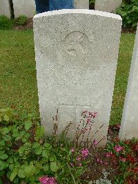 Etaples Military Cemetery - Roberts, George Murray