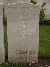 Etaples Military Cemetery - Robinson, Percival