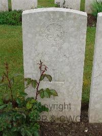 Etaples Military Cemetery - Robson, W